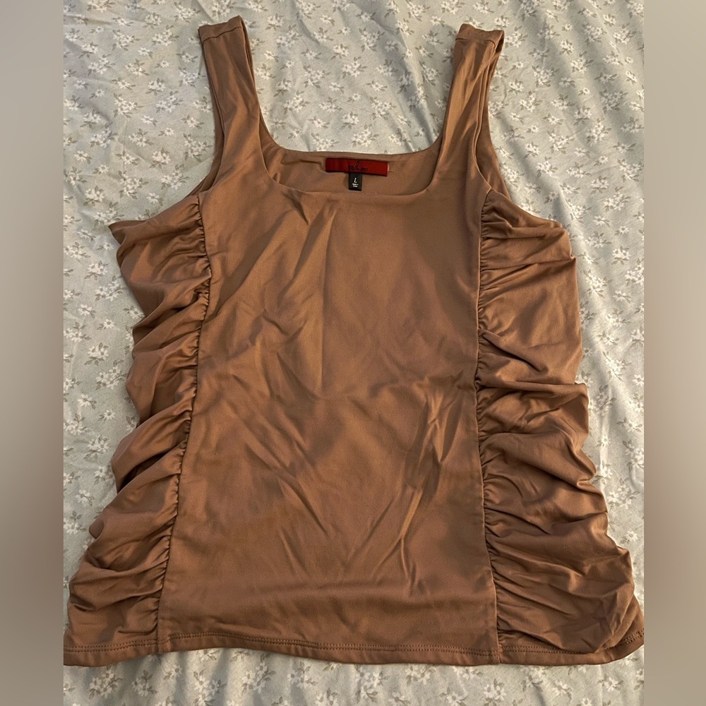Red by BKE, Side Ruched Tank Top, new/w/out tags, brownish/pink color, large